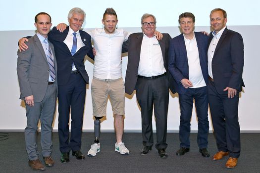 Anpfiff ins Leben e.V. und die Sepp-Herberger-Stiftung schließen Kooperation zur Förderung des Amputierten-Fußballs